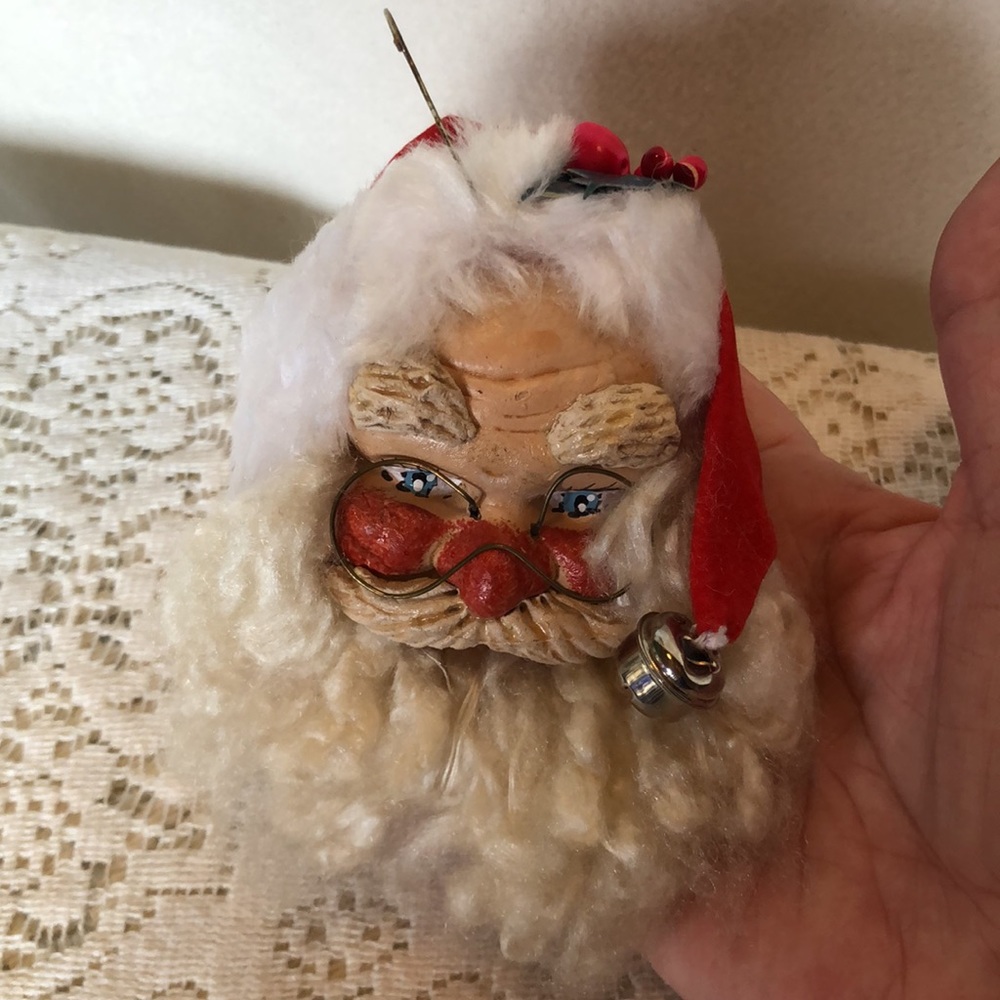 VTG Santa head ornament. Bright red cheeks, bushy eyebrows, fuzzy beard - Picture 9 of 10